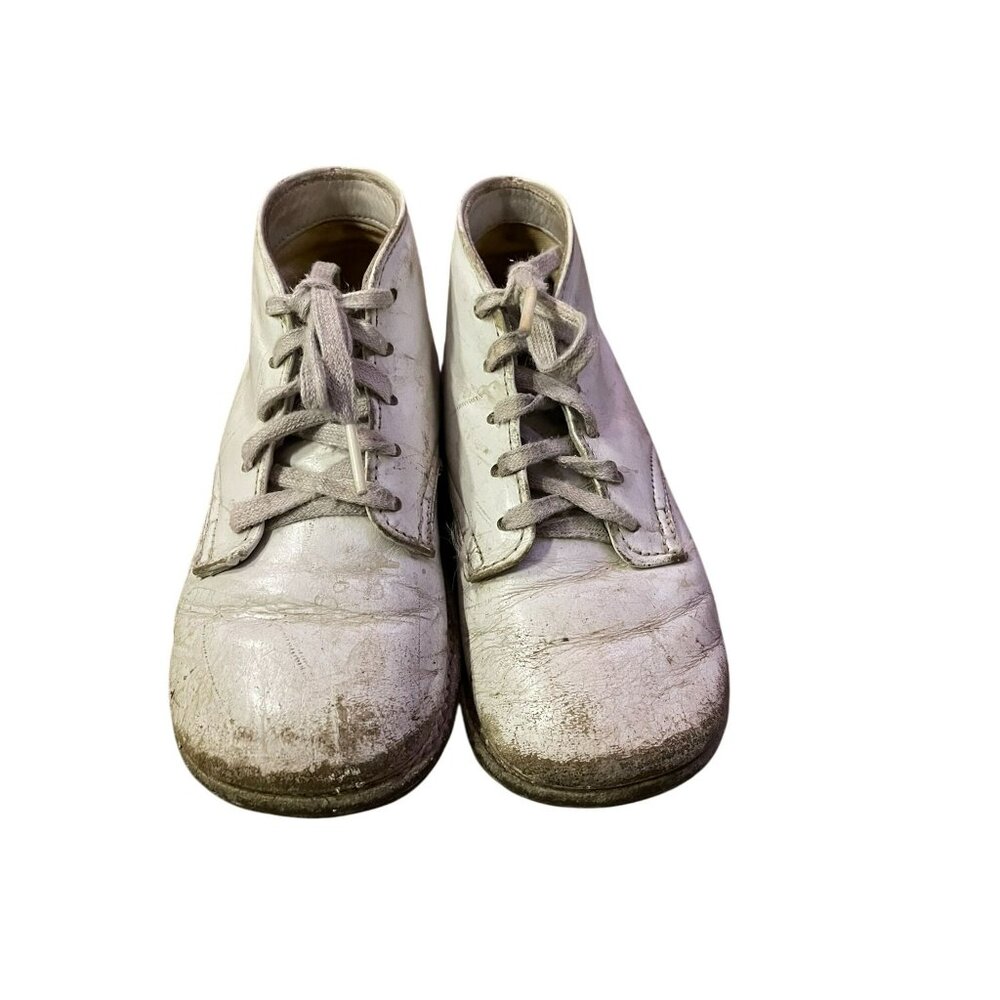 Vintage Buster Brown Walking Shoes 5/6? Used White *Lots of Wear - Picture 1 of 16